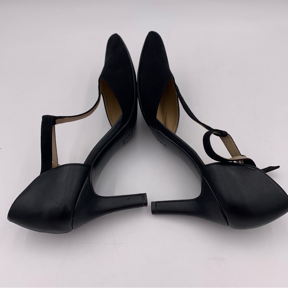 Naturalizer Black Heel Women 9M Formal Dress T-Strap Faux Suede Adjustable EUC - Picture 8 of 13